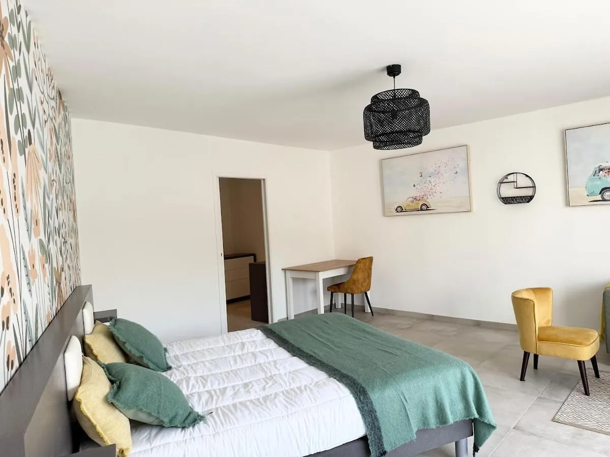 Spacieuse Maison Contemporaine, Proche Mousterlin Fouesnant