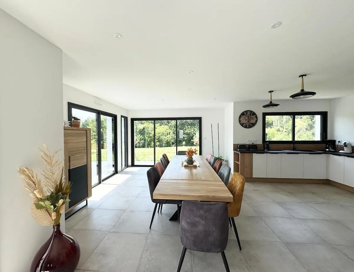 Spacieuse Maison Contemporaine, Proche Mousterlin Fouesnant 0*,  Fransa