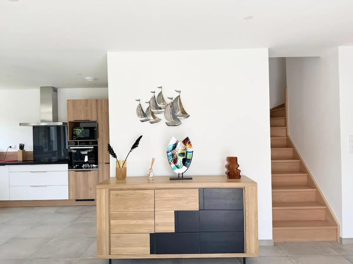 Spacieuse Maison Contemporaine, Proche Mousterlin Fouesnant