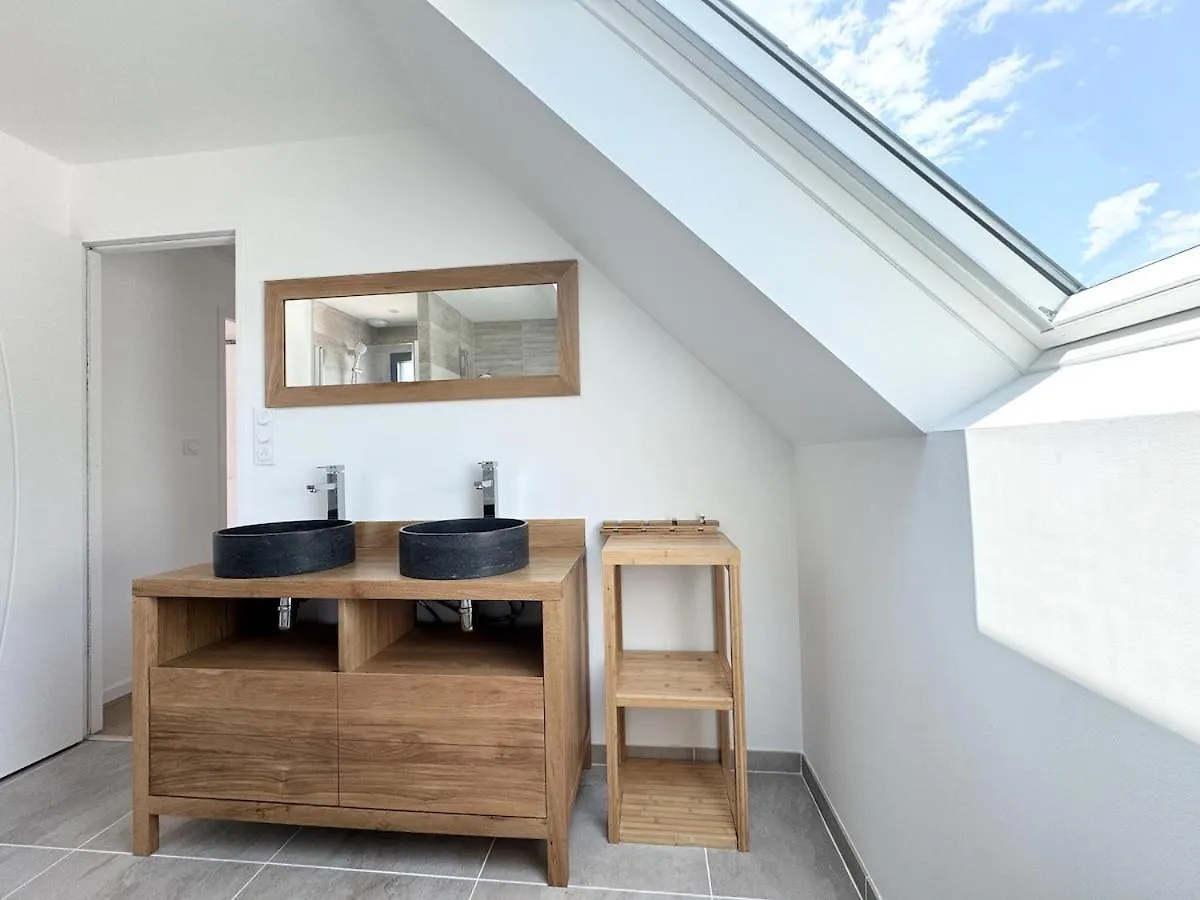 Spacieuse Maison Contemporaine, Proche Mousterlin Fouesnant 0*,  Fransa